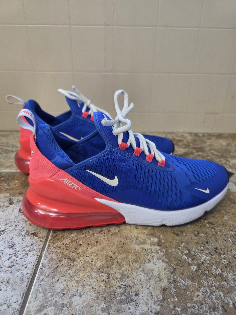 Nike Mens' Air Max 270 Blue/Orange Athletic Shoes Size 10